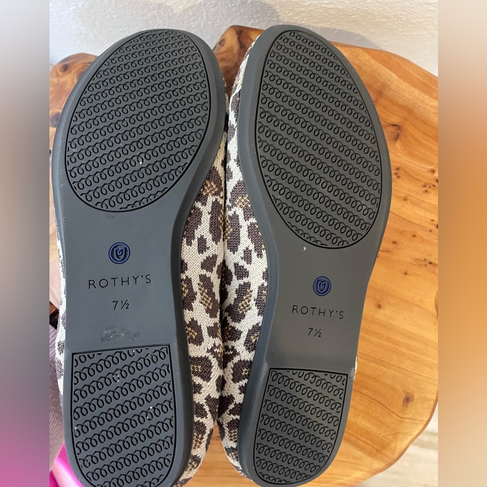 Rothy’s Size 7.5 - Picture 2 of 3